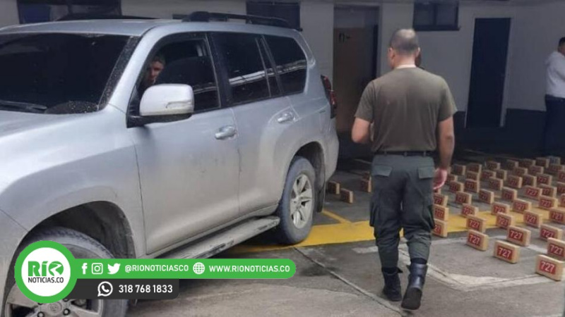 Está es la poderosa red que mueve cocaína y artistas en carros oficiales: así opera