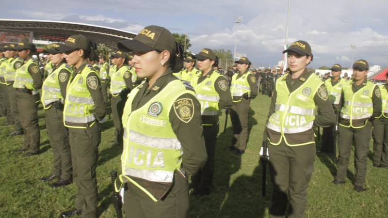 Photo of En Montería refuerzan seguridad en el centro con 15 nuevos auxiliares de policía