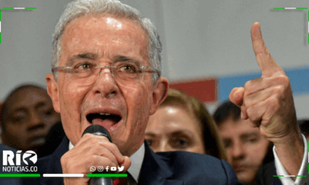 Primera condena contra Álvaro Uribe: 12 años de prisión y detención domiciliaria por delitos graves